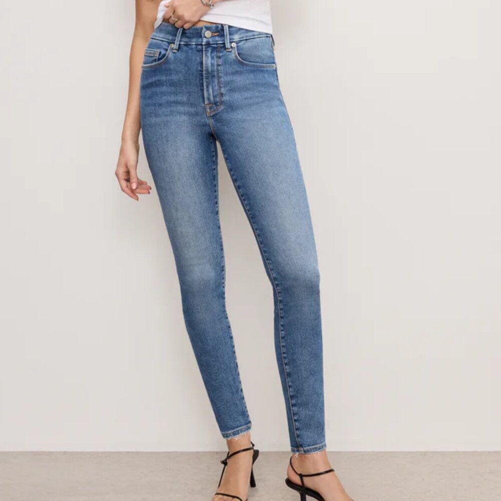 Good American Medium Wash Skinny Jeans